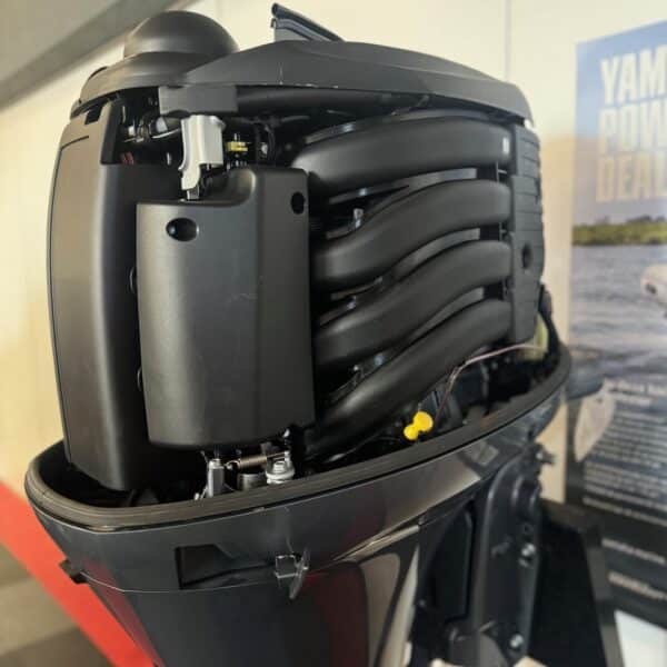yamaha 150 pk 6 Yamaha F150 XCA overjarig model