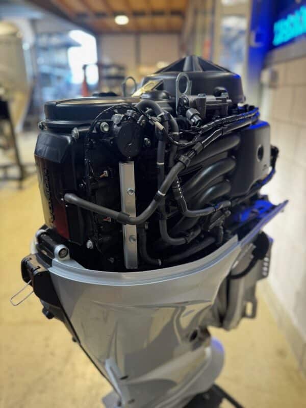 Honda buitenboordmotor 60LRTU Honda buitenboordmotor 60LRTU